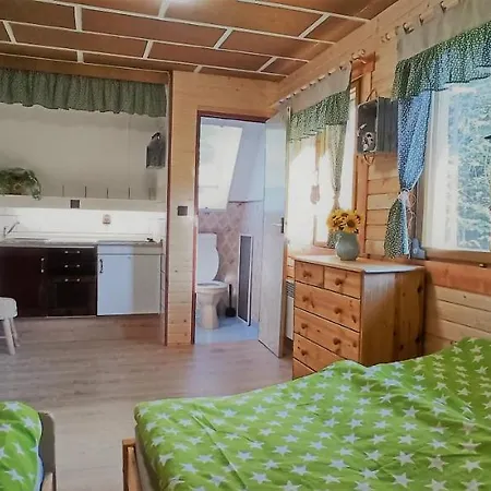 Mravenecek * ليبوفا لازن